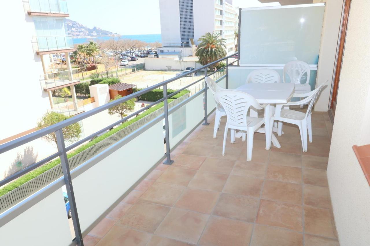 Roses I Apartment Bagian luar foto