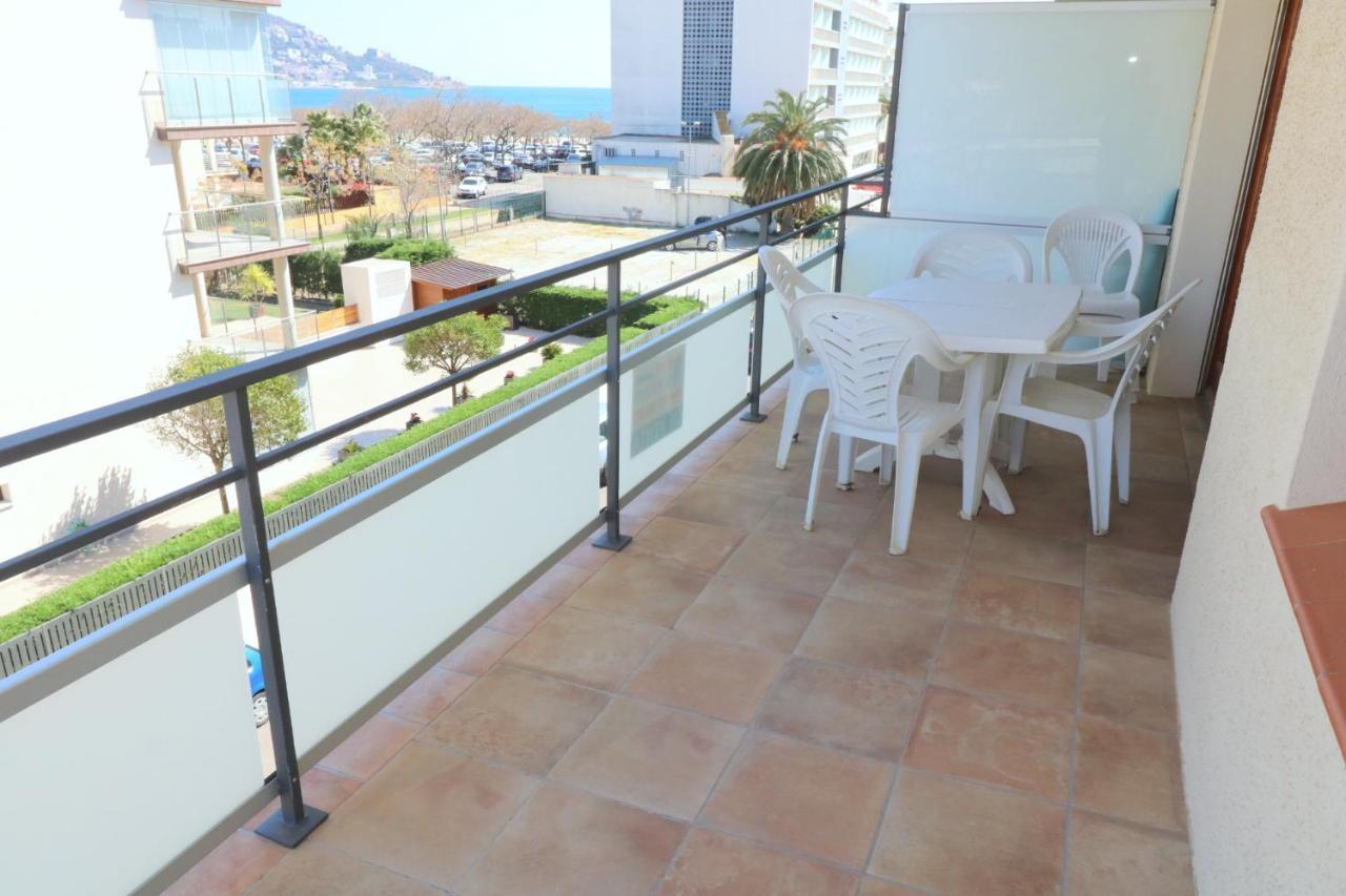 Roses I Apartment Bagian luar foto