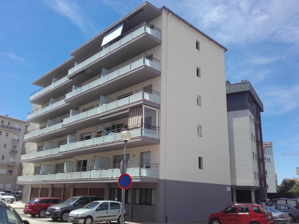 Roses I Apartment Bagian luar foto